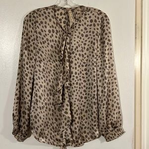 Mystree gorgeous satin poets blouse with ruffle front detail.
